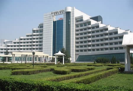 潍坊/潍坊富华大酒店是潍坊旅游涉外酒店。